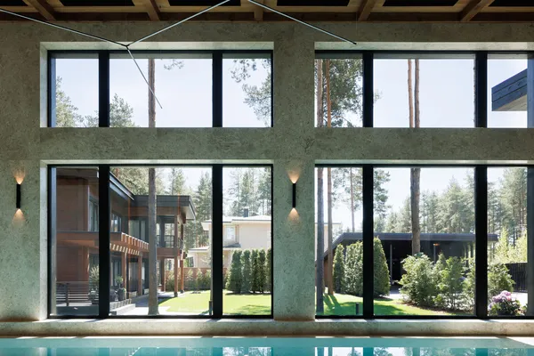 Facade glazing